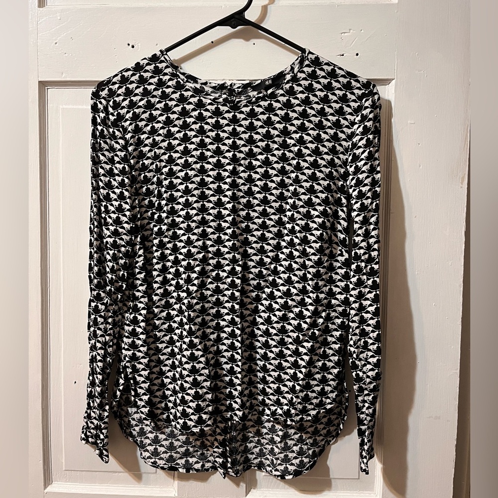 H&M long sleeve blouse with cat pattern, size 6